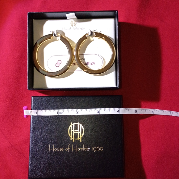 Authentic NIB - Picture 4 of 4